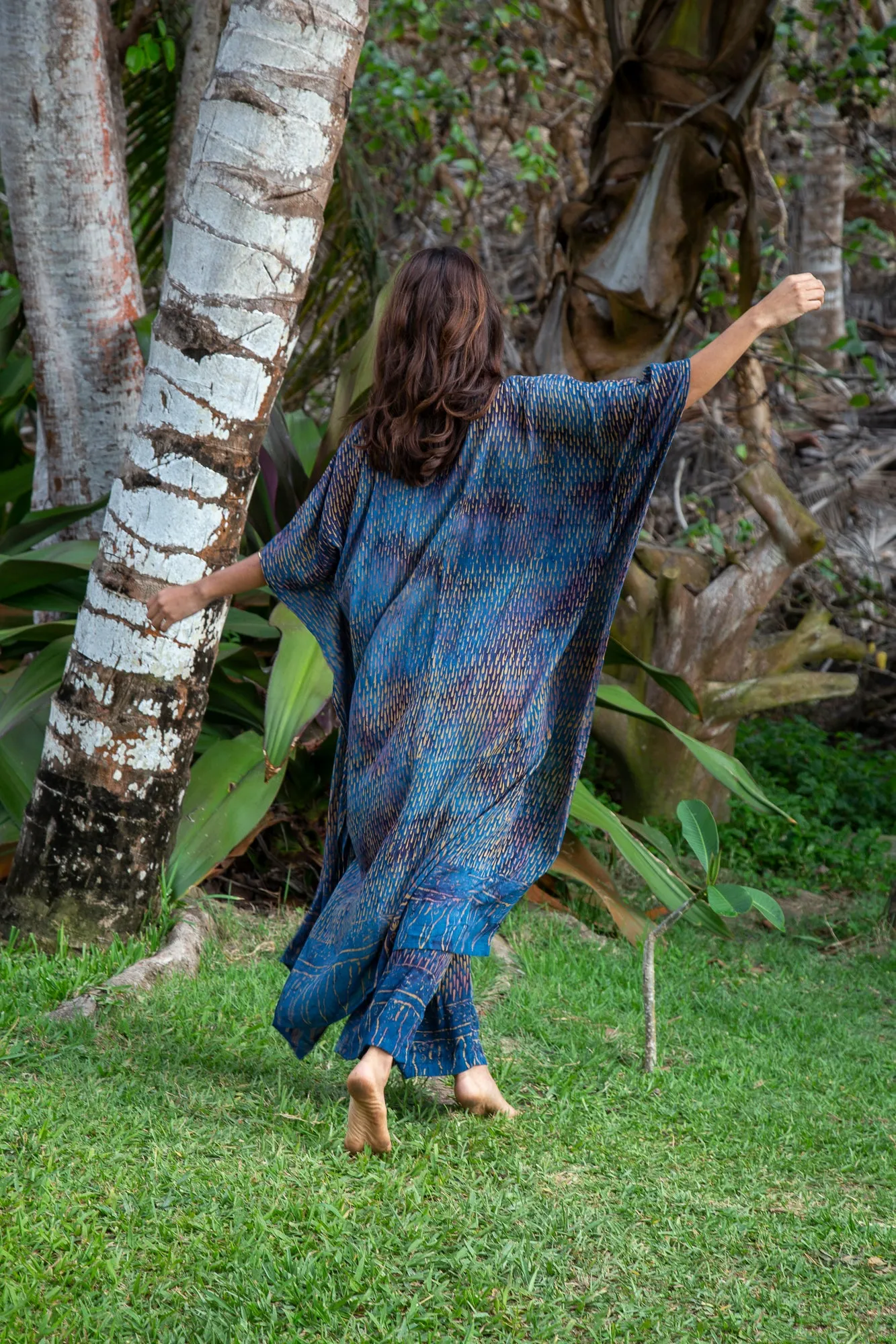 Samantha Robe & Gabrielle Pant Set in Batik Denim Raindrop