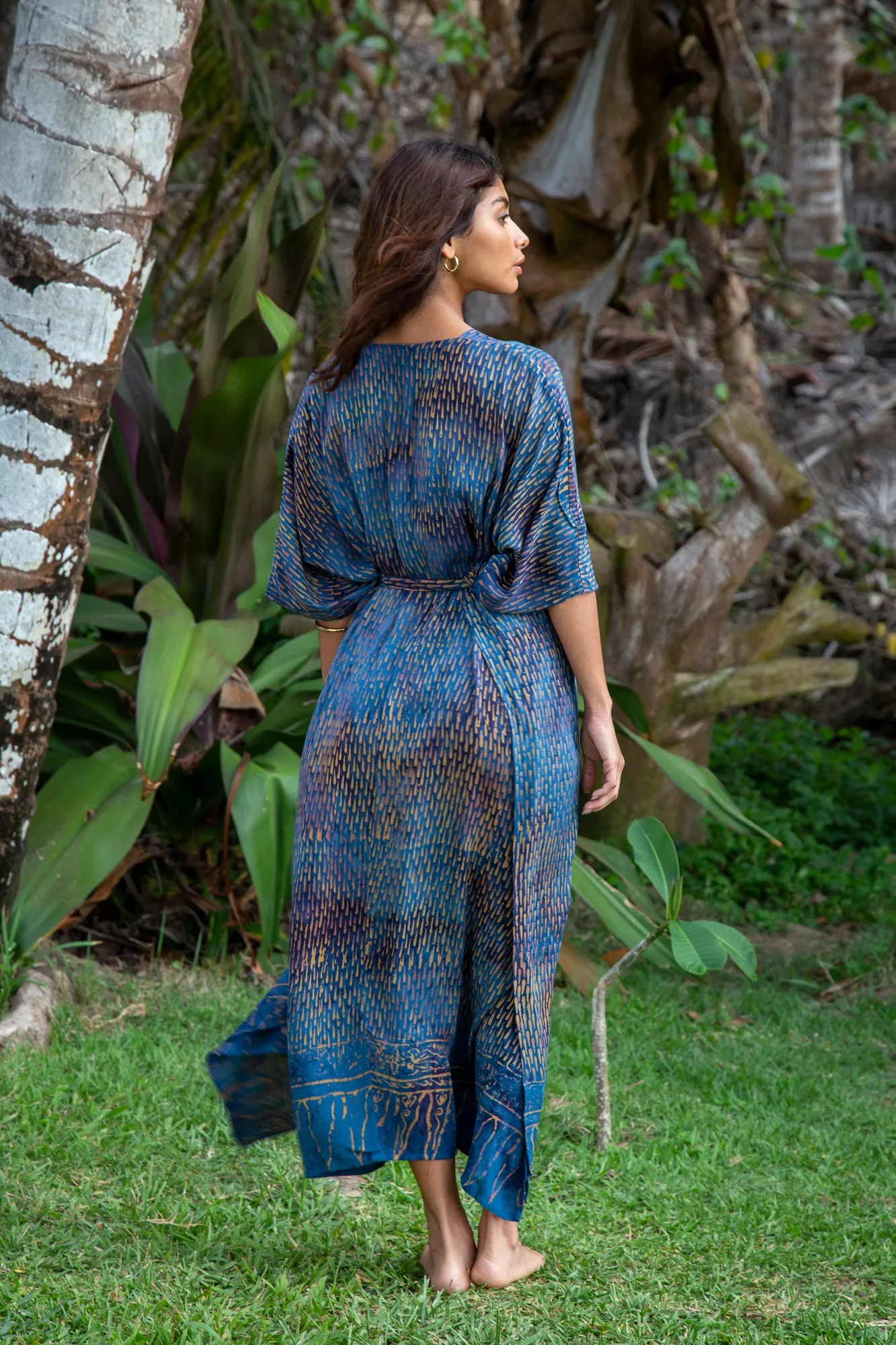 Samantha Robe & Gabrielle Pant Set in Batik Denim Raindrop